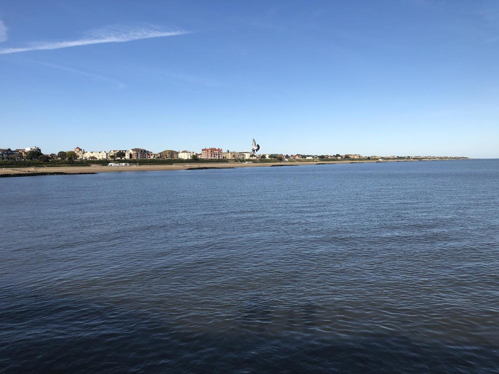 A Wave From It All Great Clacton Eksteriør bilde